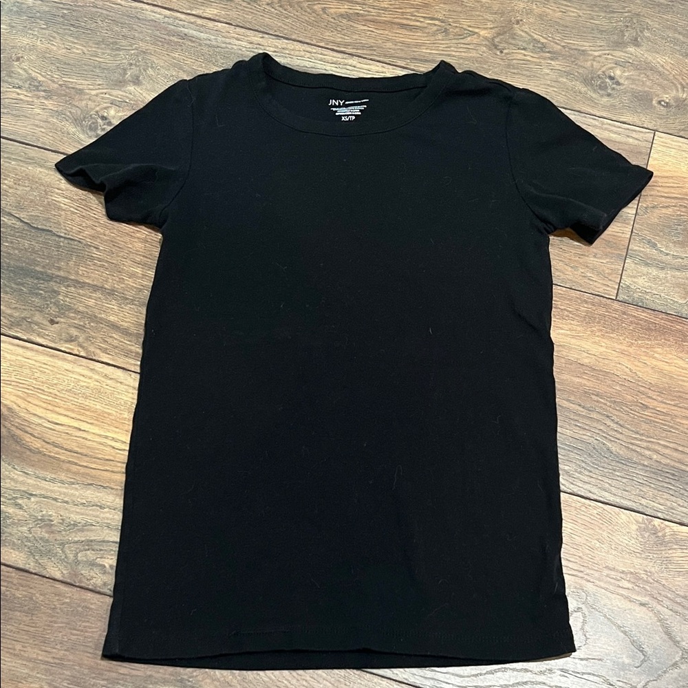 { jones new york } crew neck Tshirt